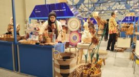 Novita Hermawan pemilik Agrominafiber Handicraft, UMKM asal kota Kebumen yang sudah menembus pasar internasional dan lintas benua. (Dok. BRI)